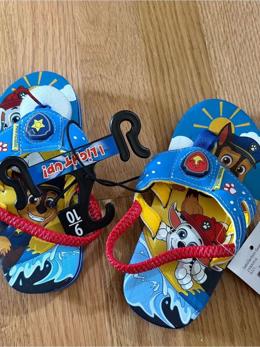 Paw Patrol Blue, Yellow & Red Toddler Sandals NEW 9/10 Light Up Flip Flop